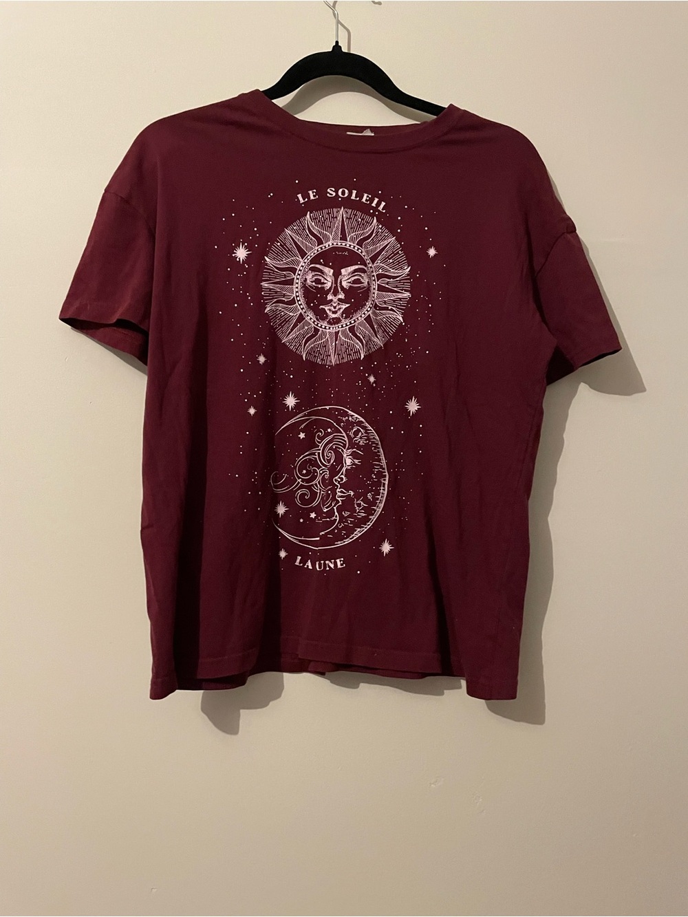 Graphic Sun & Moon Tee - Burgundy